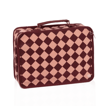 trousse beauté calendrier de l'avent my little box 2025 contenant produits soins cosmétiques, maquillage